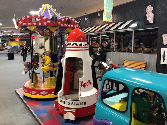 mall kiddie ride